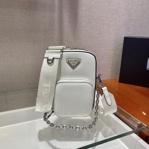 Balenciaga 迷你手袋，随时随地的精致仿品