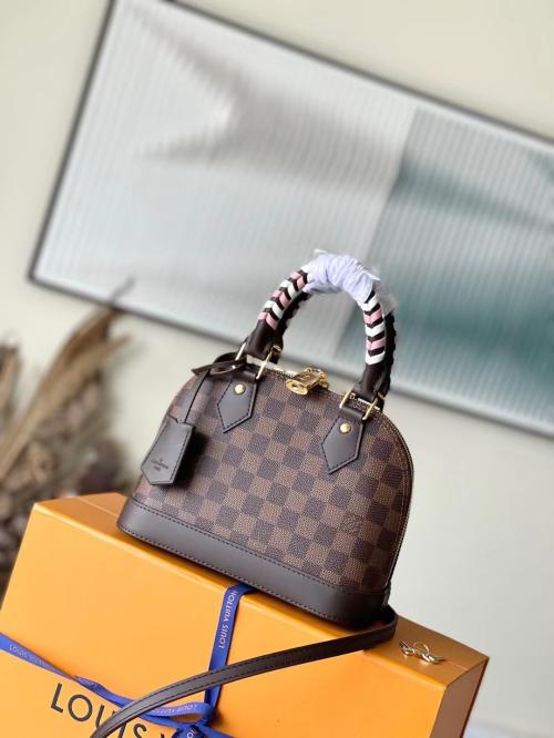 Louis Vuitton Alma BB 手袋 - 高仿原单内幕揭秘