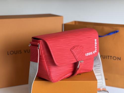 Louis Vuitton Montsouris 红色信差袋，仿品内幕怎么样？