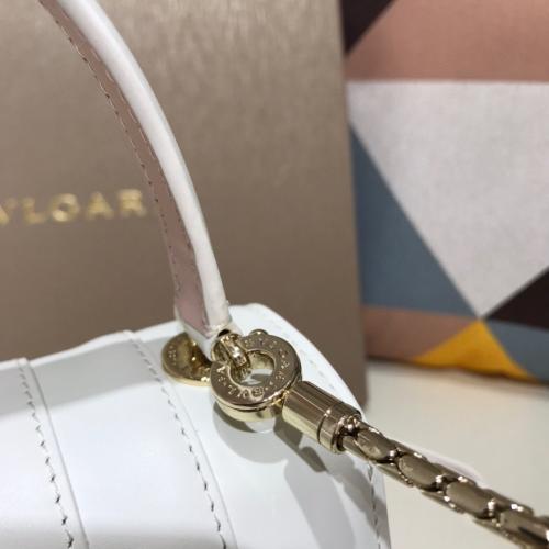 Bvlgari 宝格丽新款风琴包，高仿市场价格如何？