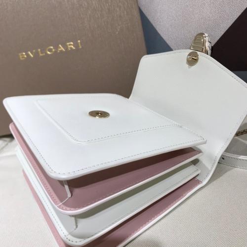 Bvlgari 宝格丽新款风琴包，高仿市场价格如何？