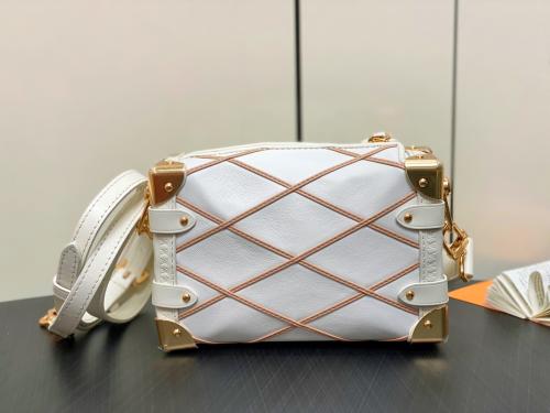 Louis Vuitton M25216 Side Trunk迷你手袋仿品内幕，价格如何