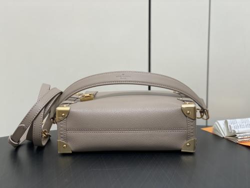 Louis Vuitton M25160 Side Trunk仿品价格内幕