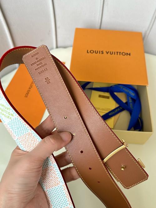 Louis Vuitton LV Initials双面腰带怎么样？顶级仿品揭秘