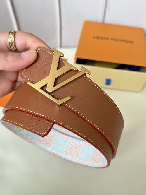 Louis Vuitton LV Initials双面腰带怎么样？顶级仿品揭秘