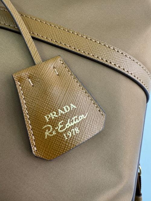 Prada 1BB233手提包怎么样？内含复刻知识