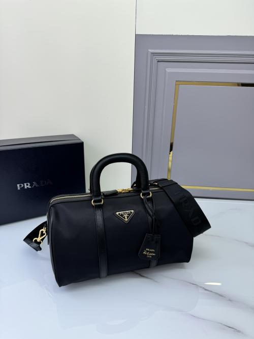 Prada 1BB233手提包，售价内幕揭晓，高仿精仿如何选