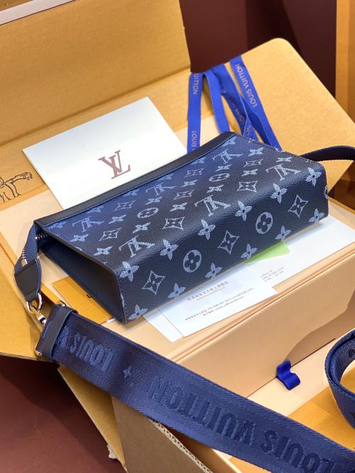 Louis Vuitton M81124渐变蓝系列，仿品内幕揭秘