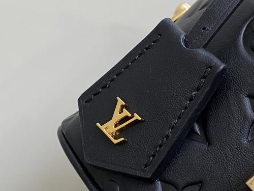 Louis Vuitton M25123顶级复刻化妆包，A货内幕价格揭秘