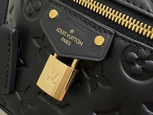 Louis Vuitton M25123顶级复刻化妆包，A货内幕价格揭秘