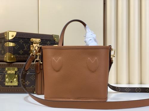 Louis Vuitton Neverfull Bandoulière Inside Out BB：价格内幕与真假辨别