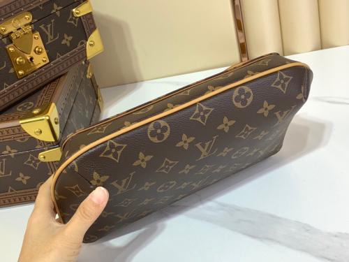 路易威登 M51257 Neverfull 邮差包，仿品内幕，价格怎么样