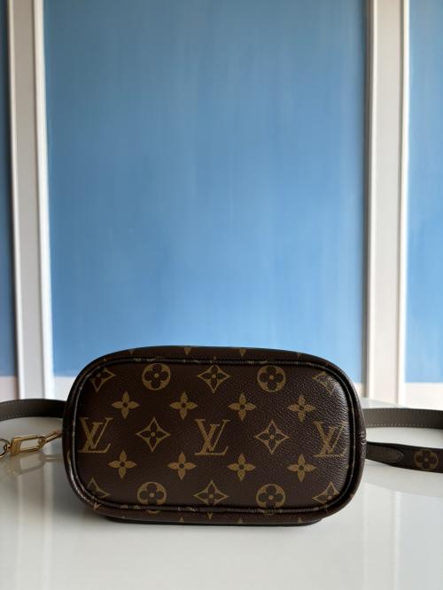 Louis Vuitton Neverfull Bandoulière Inside Out BB，原单奢侈品推荐