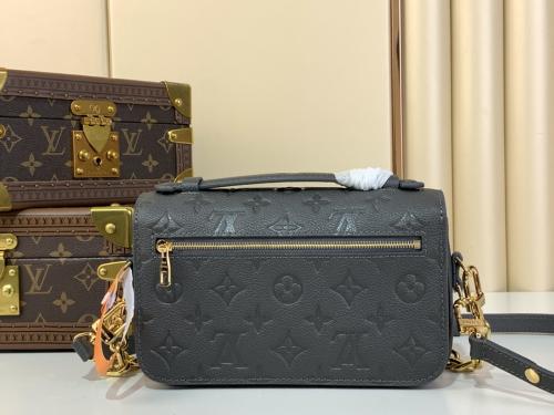 Louis Vuitton M22942 East West Métis 手袋，仿品内幕揭秘